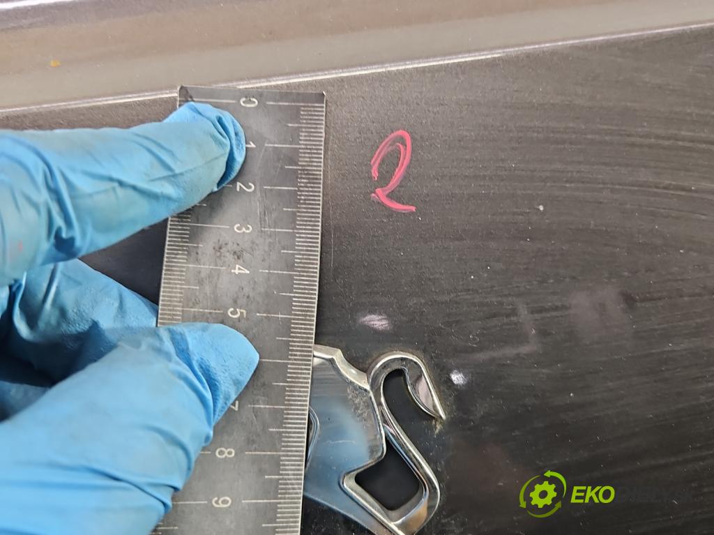 Peugeot 308 II 2013-2021 2.0 e-hdi 150 hp manual 110 kW 1997 cm3 5- zadní kufrové dveře  (Zadní kapoty)