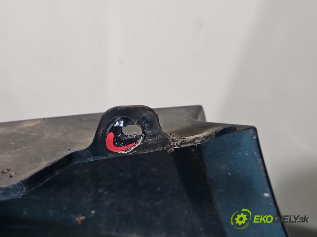 Mazda 3 III BM 2013-2018 2.0 16V 155 hp manual 114 kW 1998 cm3 4- nárazník zadní  (Ostatné)