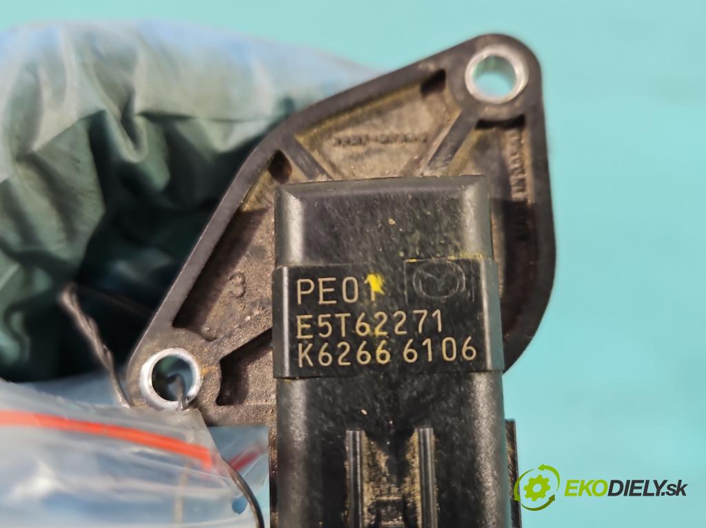 Mazda 3 III BM 2013-2018 2.0 16V 155 HP manual 114 kW 1998 cm3 4- průtokoměr: E5T62271 (Váhy vzduchu)