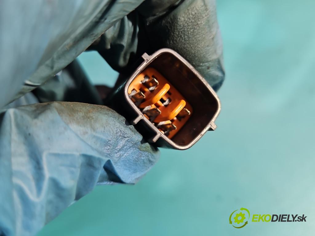 Mazda 3 III BM 2013-2018 2.0 16V 155 hp manual 114 kW 1998 cm3 4- skříňka pojistková KD45-675X0C (Pojistkové skříňky)