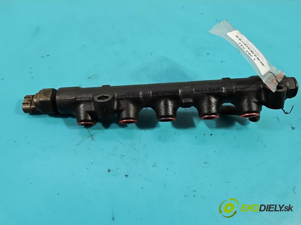 Toyota Corolla E12 2001-2009 2.0 D4D 90 HP manual 66 kW 1995 cm3 5- lišta vstrekovacia  (Vstrekovacie lišty)