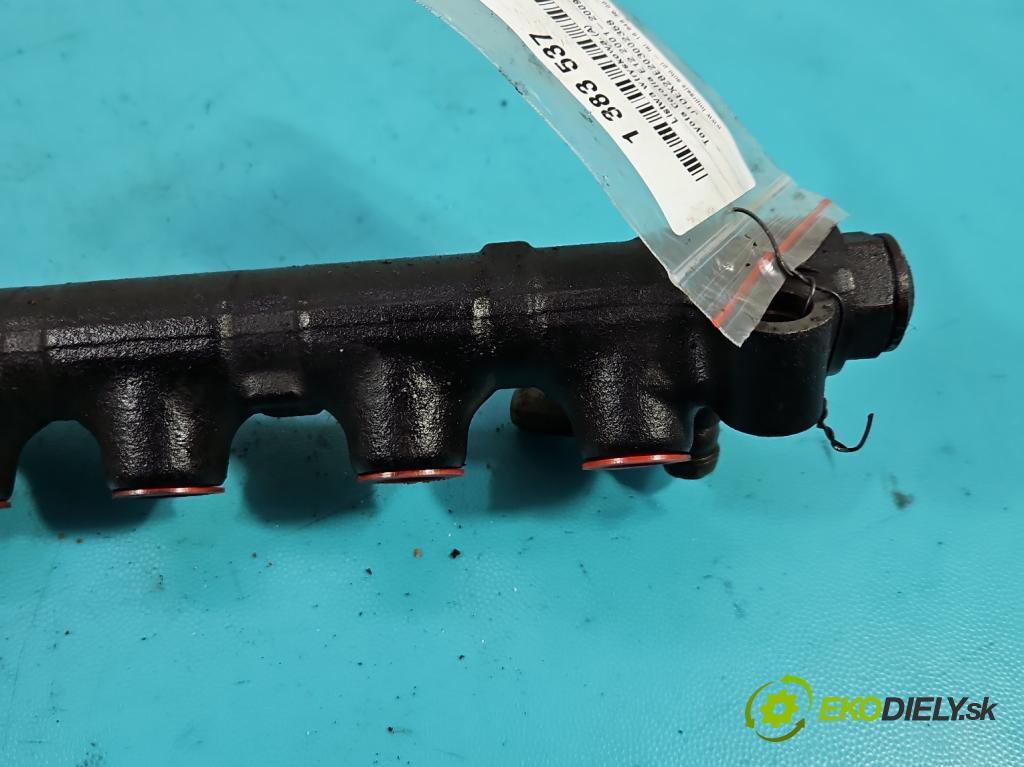 Toyota Corolla E12 2001-2009 2.0 D4D 90 HP manual 66 kW 1995 cm3 5- lišta vstrekovacia  (Vstrekovacie lišty)