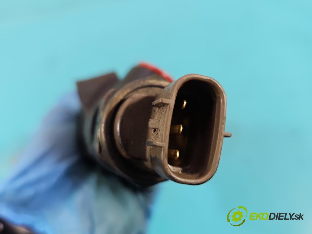 Toyota Corolla E12 2001-2009 2.0 D4D 90 HP manual 66 kW 1995 cm3 5- lišta vstrekovacia  (Vstrekovacie lišty)