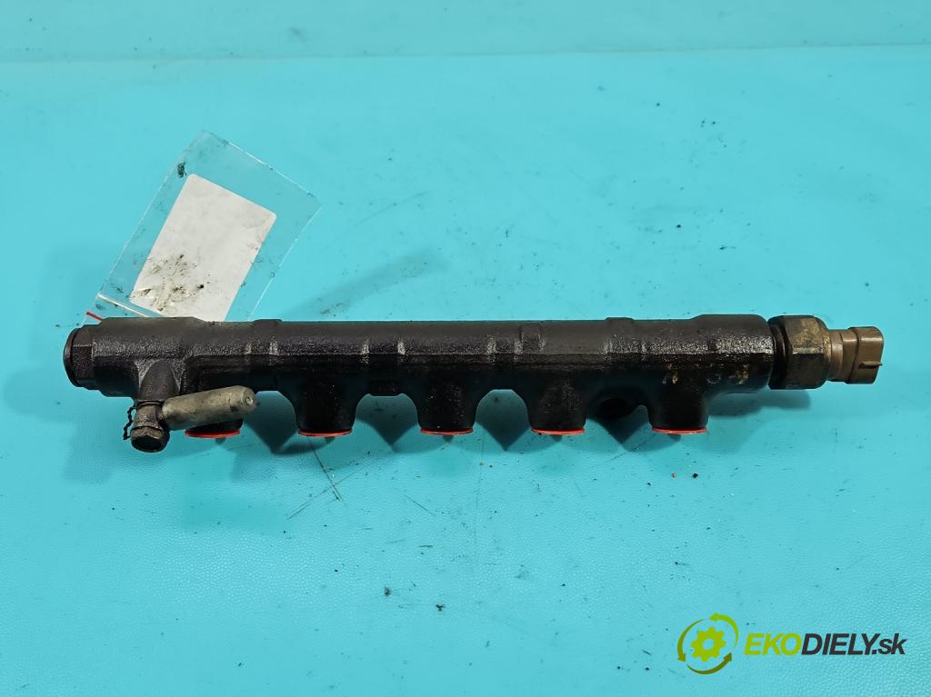 Toyota Corolla E12 2001-2009 2.0 D4D 90 HP manual 66 kW 1995 cm3 5- lišta vstrekovacia  (Vstrekovacie lišty)