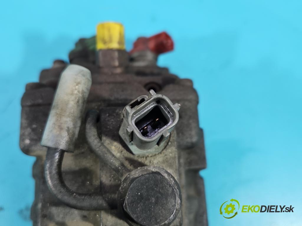 Toyota Corolla E12 2001-2009 2.0 D4D 90 HP manual 66 kW 1995 cm3 5- čerpadlo vstrekovacia 2210027010 (Vstrekovacie čerpadlá)