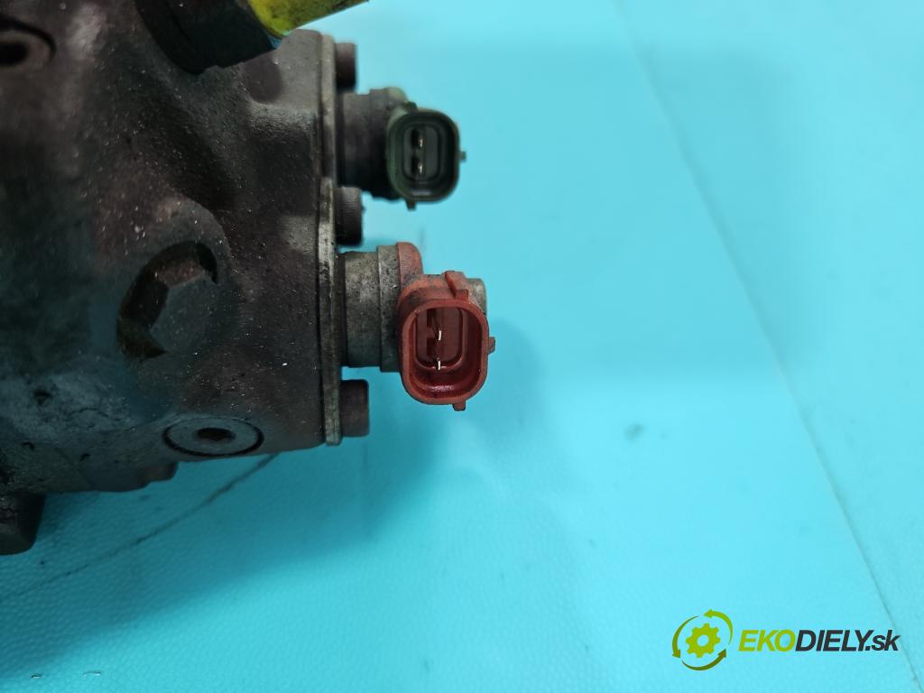 Toyota Corolla E12 2001-2009 2.0 D4D 90 HP manual 66 kW 1995 cm3 5- čerpadlo vstrekovacia 2210027010 (Vstrekovacie čerpadlá)