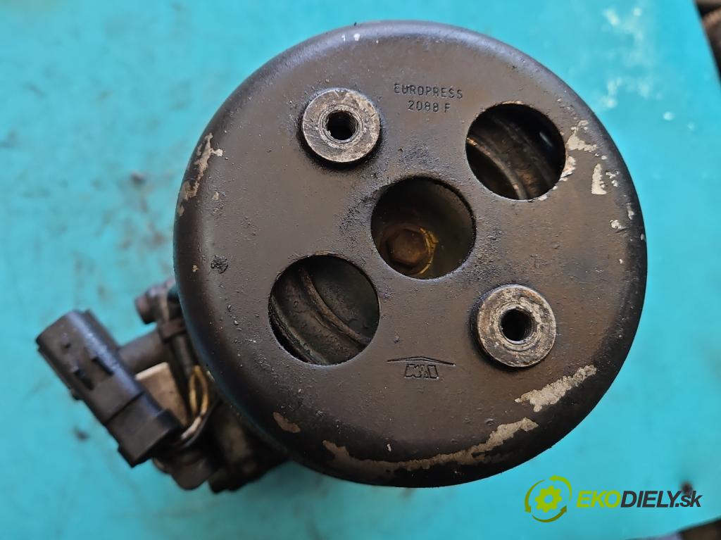 Chrysler Voyager III 1995-2000 2.5 td 116 HP manual 85 kW 2499 cm3 5- Kompresor: klimatizácie 447200-5133 (Kompresory klimatizácie)