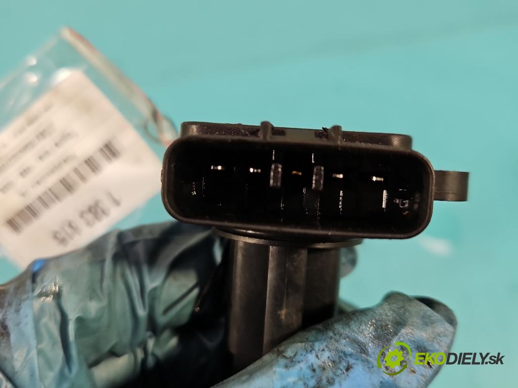 Toyota Yaris I 1999-2005 1.0 VVti: 68 HP manual 50 kW 998 cm3 5- průtokoměr: 22204-22010 (Váhy vzduchu)