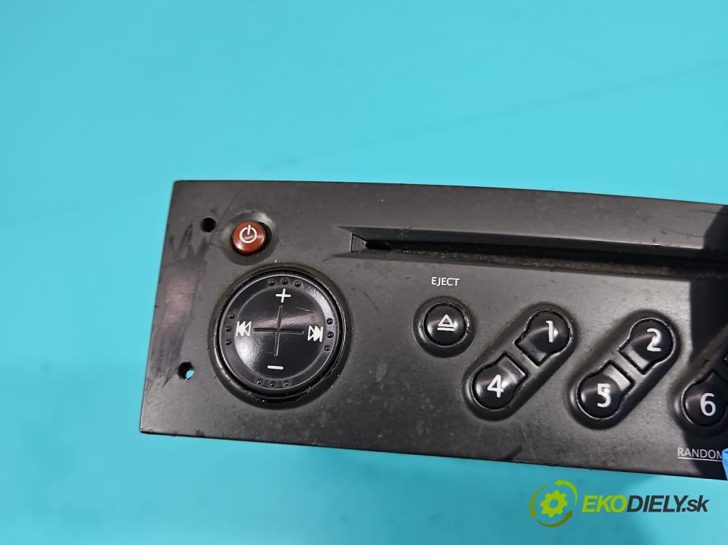 Renault Modus 1.5 dci 86 HP manual 63 kW 1461 cm3 5- Radio originál 8200483757