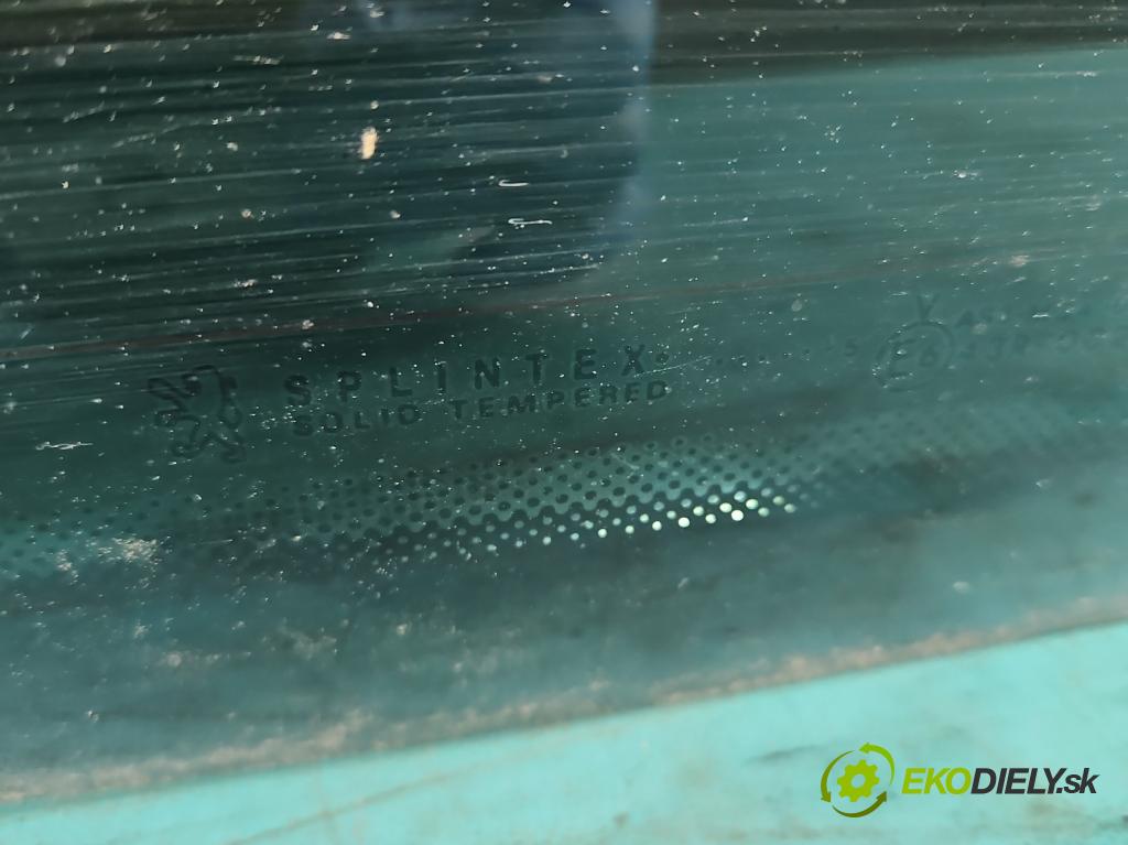 Peugeot 307 2.0 hdi 90 hp manual 66 kW 1997 cm3 5- sklo zadní  (Okna zadní)