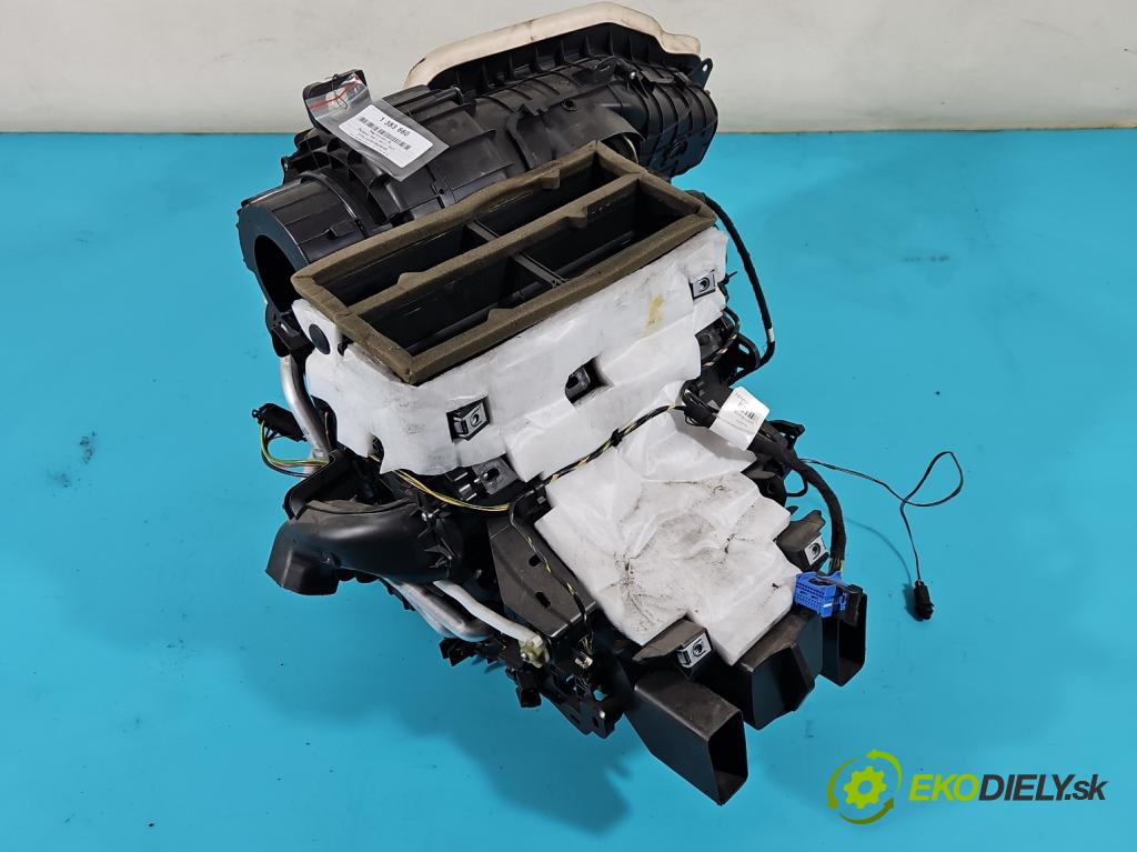 Peugeot 308 II 2013-2021 2.0 e-hdi 150 hp manual 110 kW 1997 cm3 5- radiátor 98077351580 (Radiátory topení)