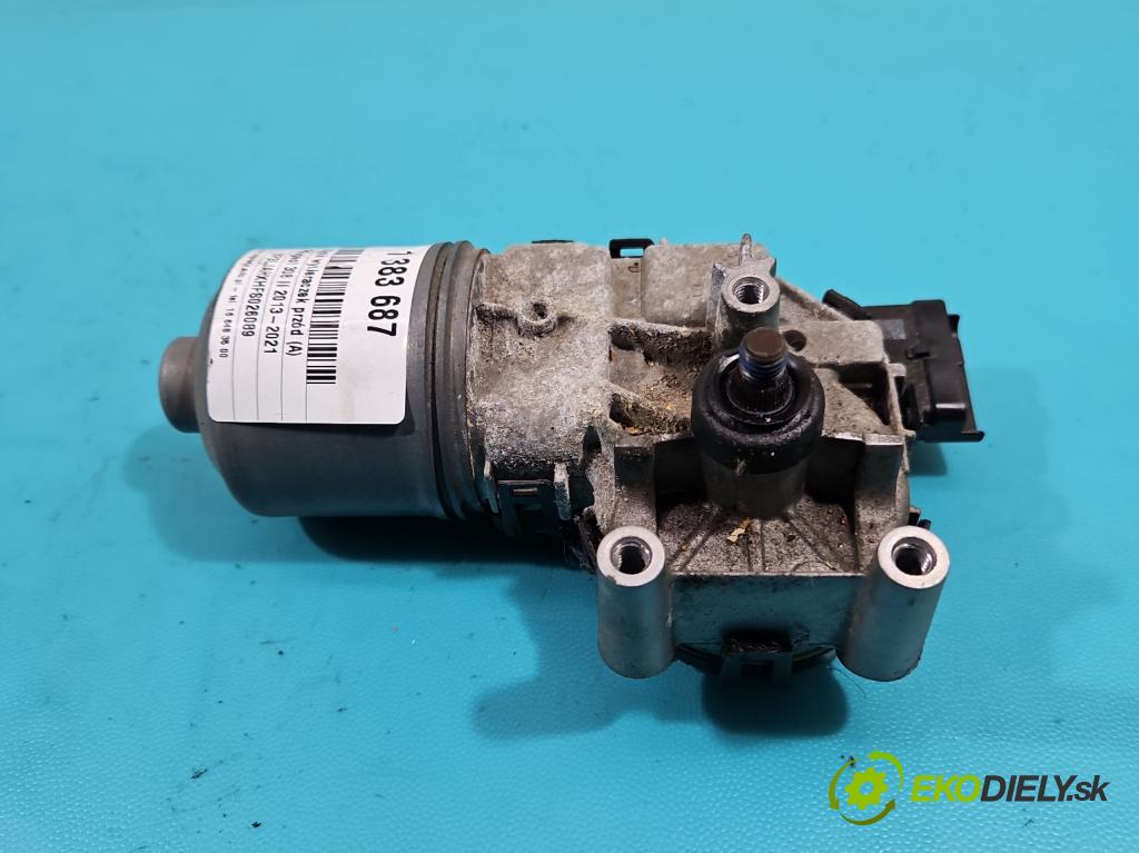 Peugeot 308 II 2013-2021 2.0 e-hdi 150 hp manual 110 kW 1997 cm3 5- motor stěračů přední 0390241587
