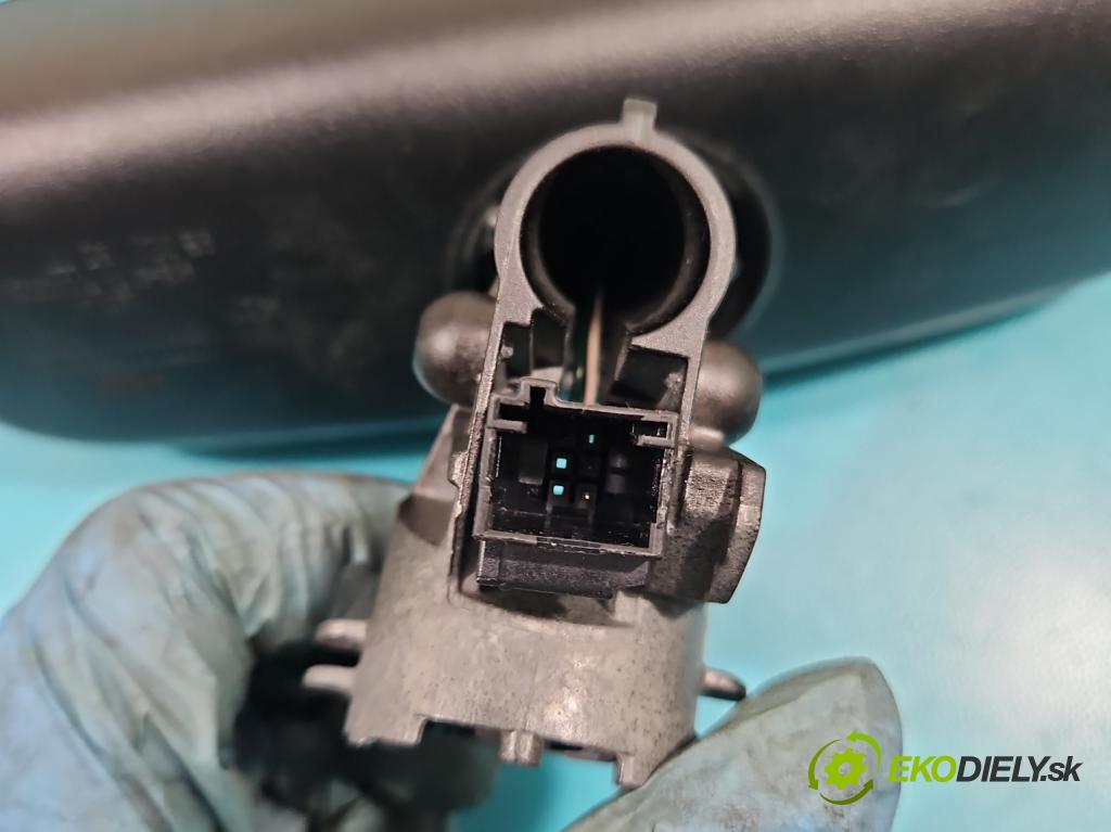 Peugeot 308 II 2013-2021 2.0 e-hdi 150 hp manual 110 kW 1997 cm3 5- zpětné zrcátko vnitřní  (Světla vnitřní)