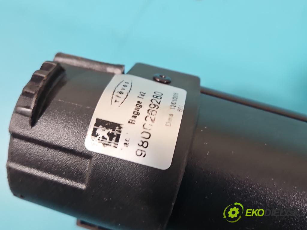 Peugeot 308 II 2013-2021 2.0 e-hdi 150 HP manual 110 kW 1997 cm3 5- roleta 9800269280 (Rolety kufra)