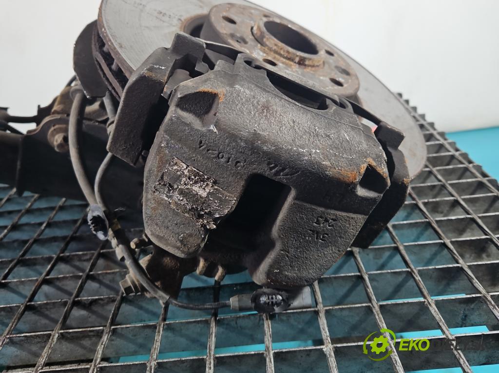 Peugeot 308 II 2013-2021 2.0 e-hdi 150 HP manual 110 kW 1997 cm3 5- brzdič predné ľavý  (Kľučka dverí ostatné)