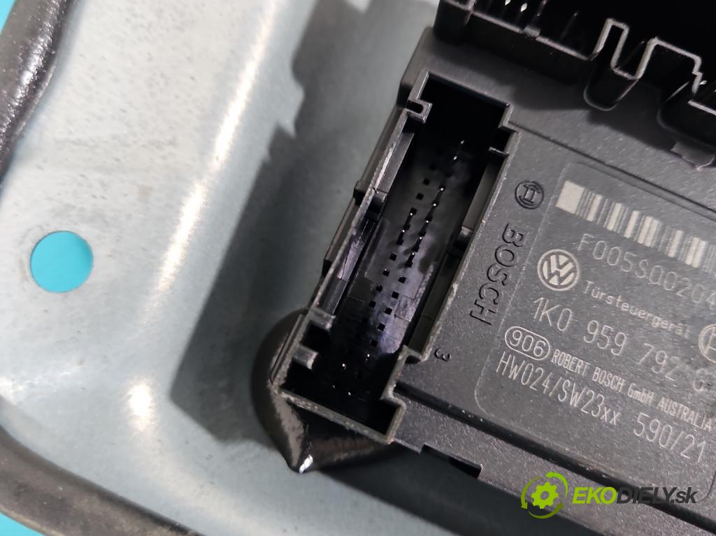 Vw Golf V 2003-2009 1.6 SR 102 HP manual 75 kW 1595 cm3 5- mechanizmus okna predné pravý 1K0959702K