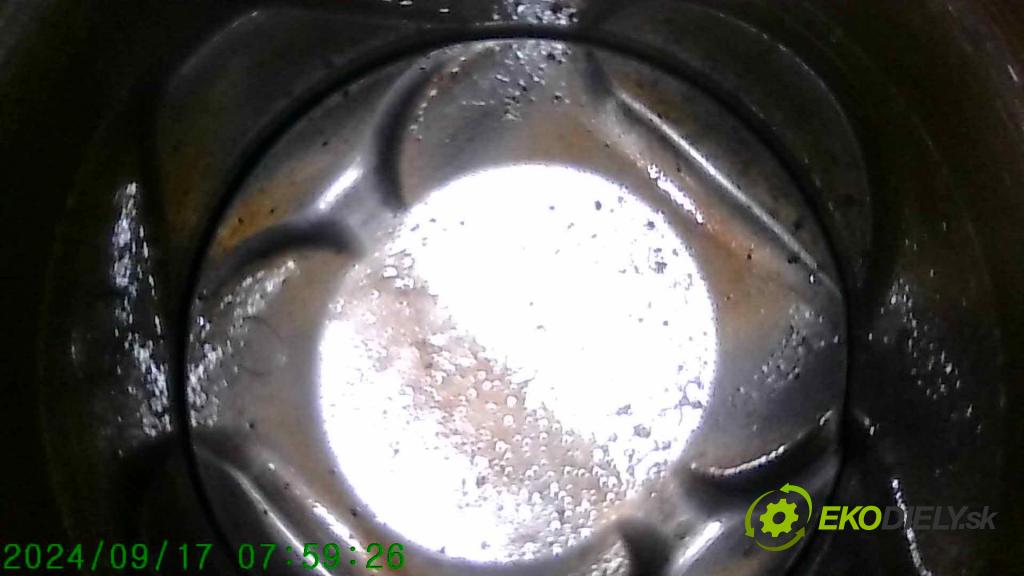 Toyota Yaris III 2011-2020 1.5 VVTi 111KM manual 82 kW 1496 cm3 5- motor benzín 2NR