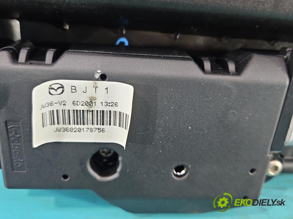 Mazda 3 III BM 2013-2018 2.0 16V 155 HP manual 114 kW 1998 cm3 4- Střešní okno: BJT1 (Sklo karosérie)