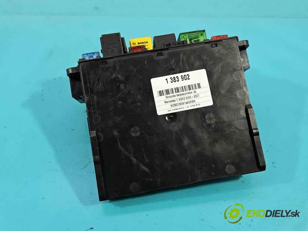 Mercedes C W203 2000-2007 2,2.0 cdi 143 hp manual 105 kW 2148 cm3 4- skříňka pojistková 2035451701 (Pojistkové skříňky)