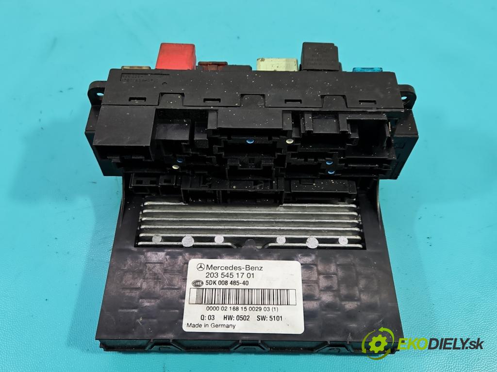 Mercedes C W203 2000-2007 2,2.0 cdi 143 hp manual 105 kW 2148 cm3 4- skříňka pojistková 2035451701 (Pojistkové skříňky)