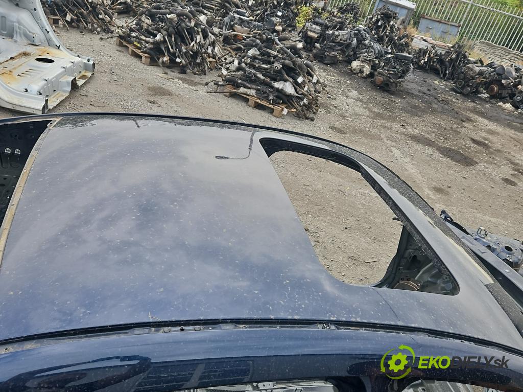 Mazda 3 III BM 2013-2018 2.0 16V 155 hp manual 114 kW 1998 cm3 4- Strecha: