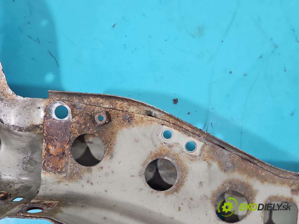 Suzuki Swift Mk7 2010-2017 1.2 16V 94 hp manual 69 kW 1242 cm3 5- stěna přední  (Výztuhy přední)