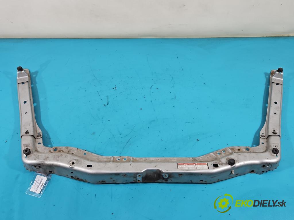 Suzuki Swift Mk7 2010-2017 1.2 16V 94 hp manual 69 kW 1242 cm3 5- stěna přední  (Výztuhy přední)