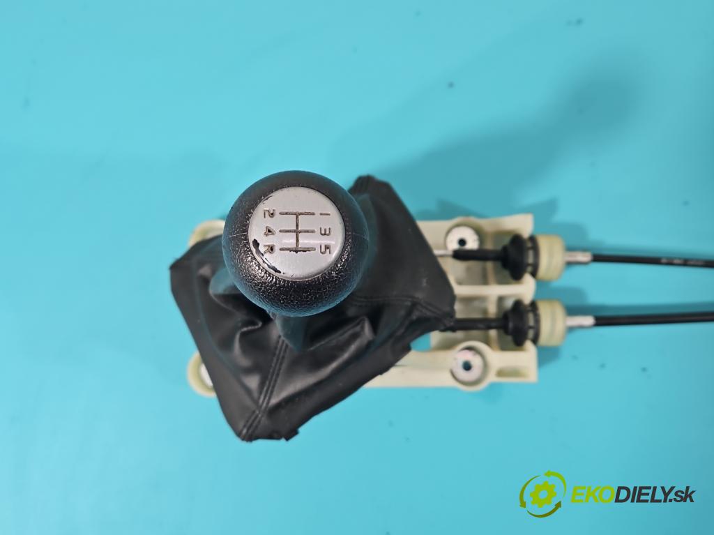 Suzuki Swift Mk7 2010-2017 1.2 16V 94 HP manual 69 kW 1242 cm3 5- Páka: Změny: stupeň,rýchlosť  (Rýchlostné páky / kulisy)