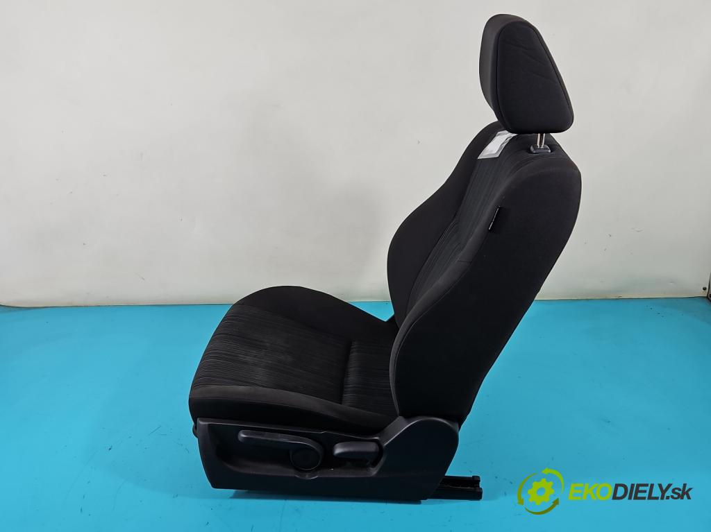 Suzuki Swift Mk7 2010-2017 1.2 16V 94 HP manual 69 kW 1242 cm3 5- Sedačka ľavý  (Sedačky, sedadlá)