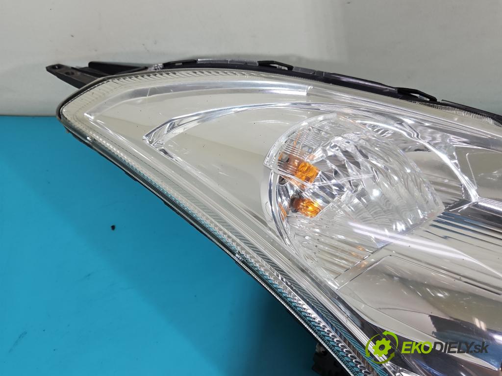 Suzuki Swift Mk7 2010-2017 1.2 16V 94 HP manual 69 kW 1242 cm3 5- Reflektor: pravý  (Pravé)