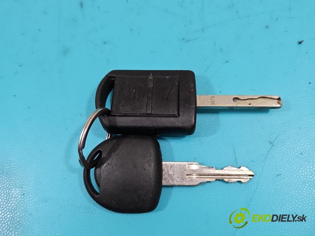 Opel Corsa C 2000-2006 1.2 16V 80 hp manual 59 kW 1229 cm3 5- řídící jednotka motoru 55352622