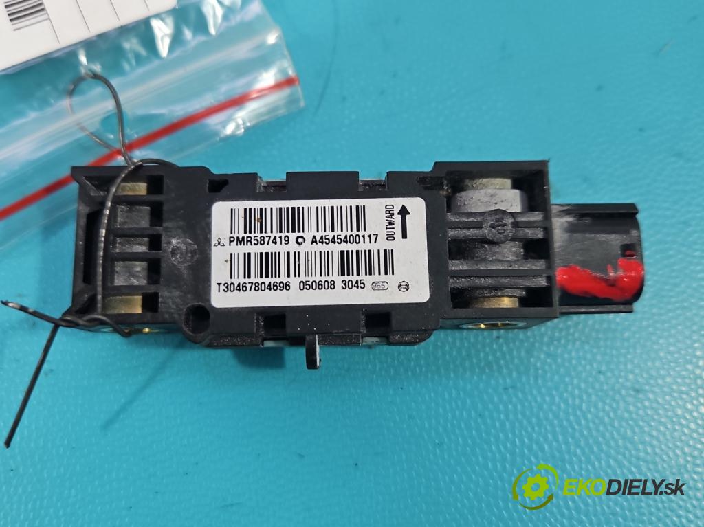 Mitsubishi Colt Z30 VI 2004-2012 1.1 12V 75 HP manual 55 kW 1124 cm3 3- snímač šokovat: A4545400117 (Snímače nárazu)