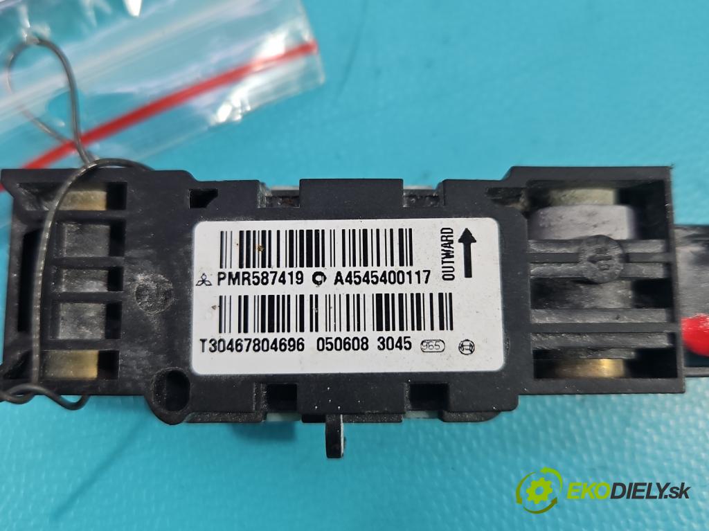 Mitsubishi Colt Z30 VI 2004-2012 1.1 12V 75 HP manual 55 kW 1124 cm3 3- snímač šokovat: A4545400117 (Snímače nárazu)