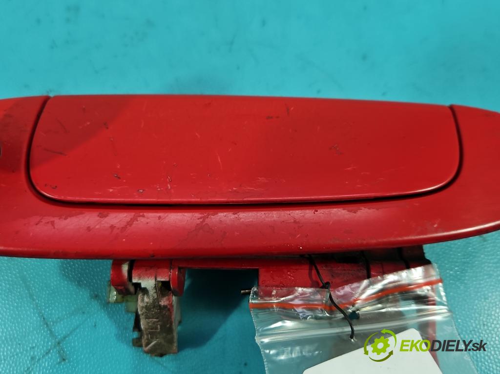 Toyota Yaris I 1999-2005 1.0 VVti: 68 HP manual 50 kW 998 cm3 5- rukoväť predné ľavé mimo:  (Vonkajšie predné ľavé)