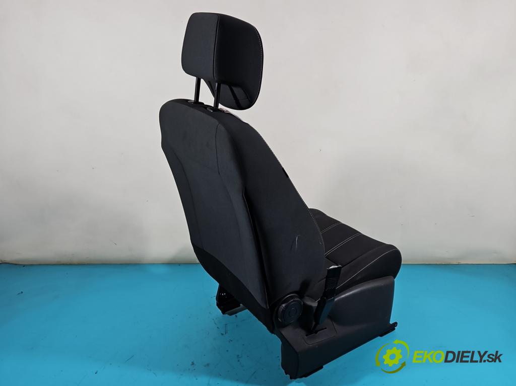 Renault Megane III 2008-2016 1.6 16V 110 HP manual 81 kW 1598 cm3 5- Sedačka ľavý  (Sedačky, sedadlá)