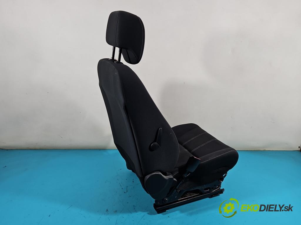 Renault Megane III 2008-2016 1.6 16V 110 HP manual 81 kW 1598 cm3 5- Sedačka pravý  (Sedačky, sedadlá)