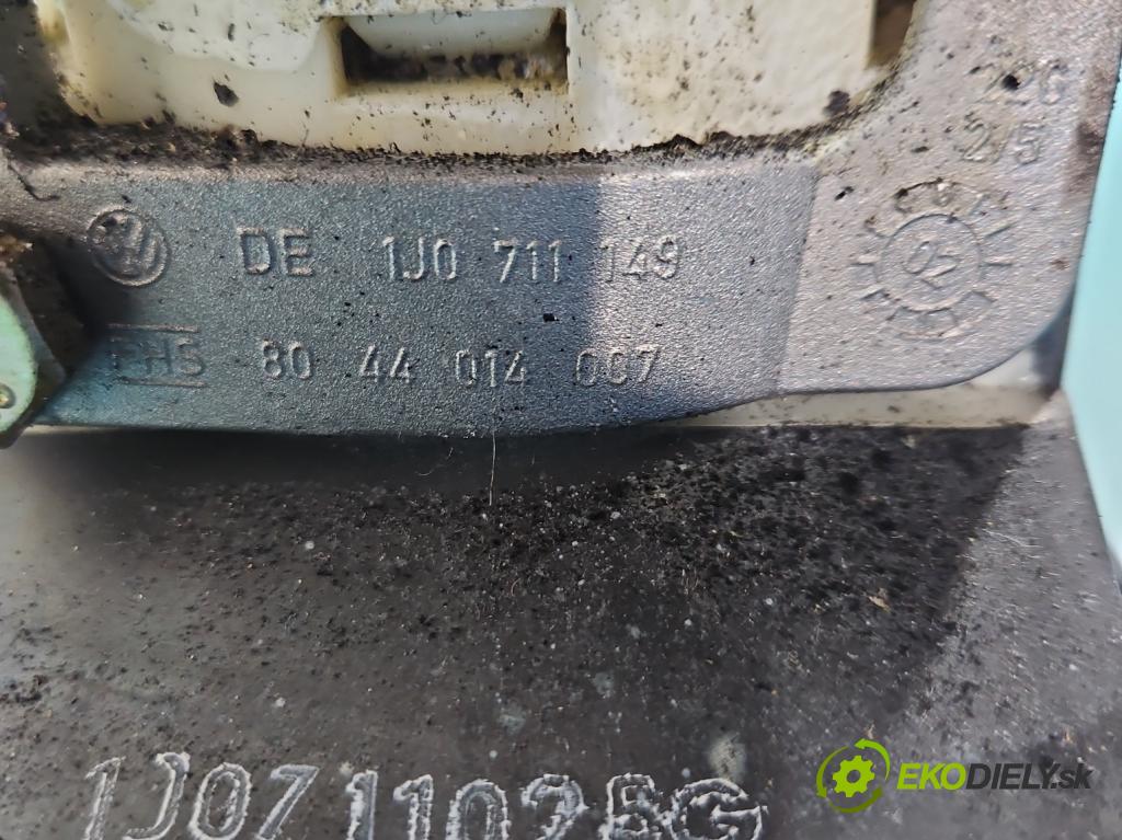 Vw Golf IV 1997-2003 1.9 sdi 68 HP manual 50 kW 1896 cm3 5- Páka: Změny: stupeň,rýchlosť  (Rýchlostné páky / kulisy)