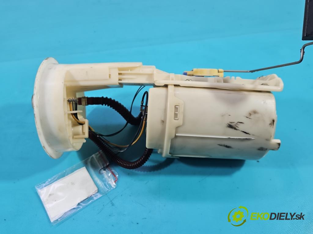 Vw Passat B5 1995-2005 2.0 8V 116 hp manual 85 kW 1984 cm3 5- čerpadlo paliva 3B0919051C