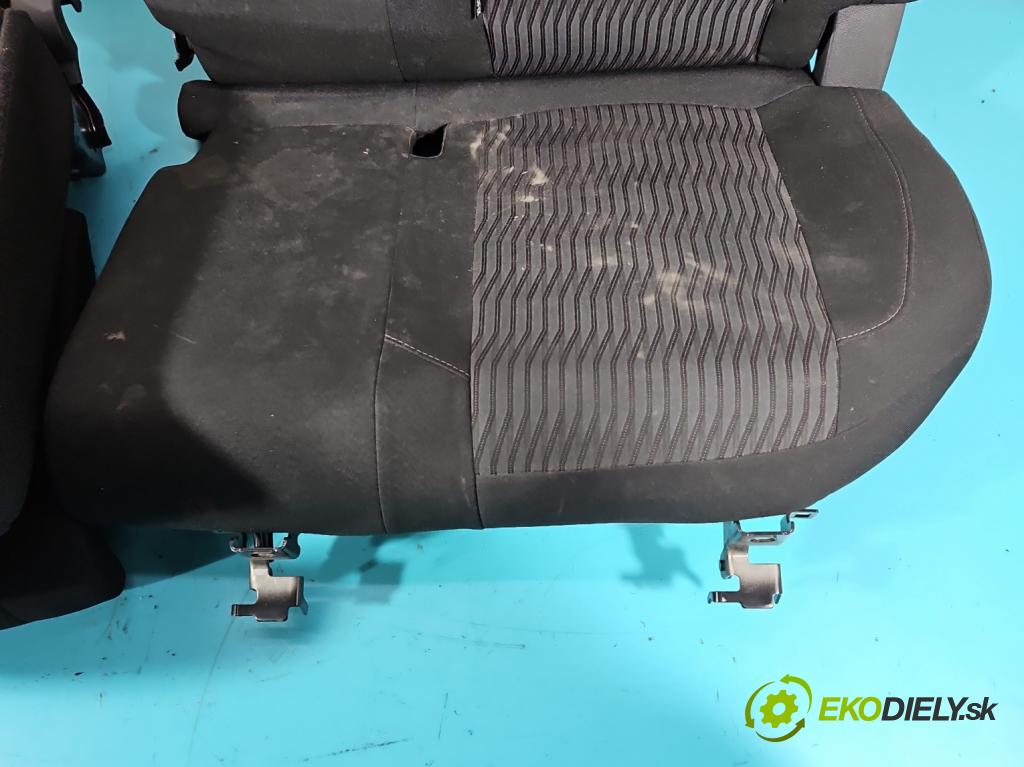 Peugeot 308 II 2013-2021 2.0 e-hdi 150 HP manual 110 kW 1997 cm3 5- Pohovka: zadné  (Sedačky, sedadlá)