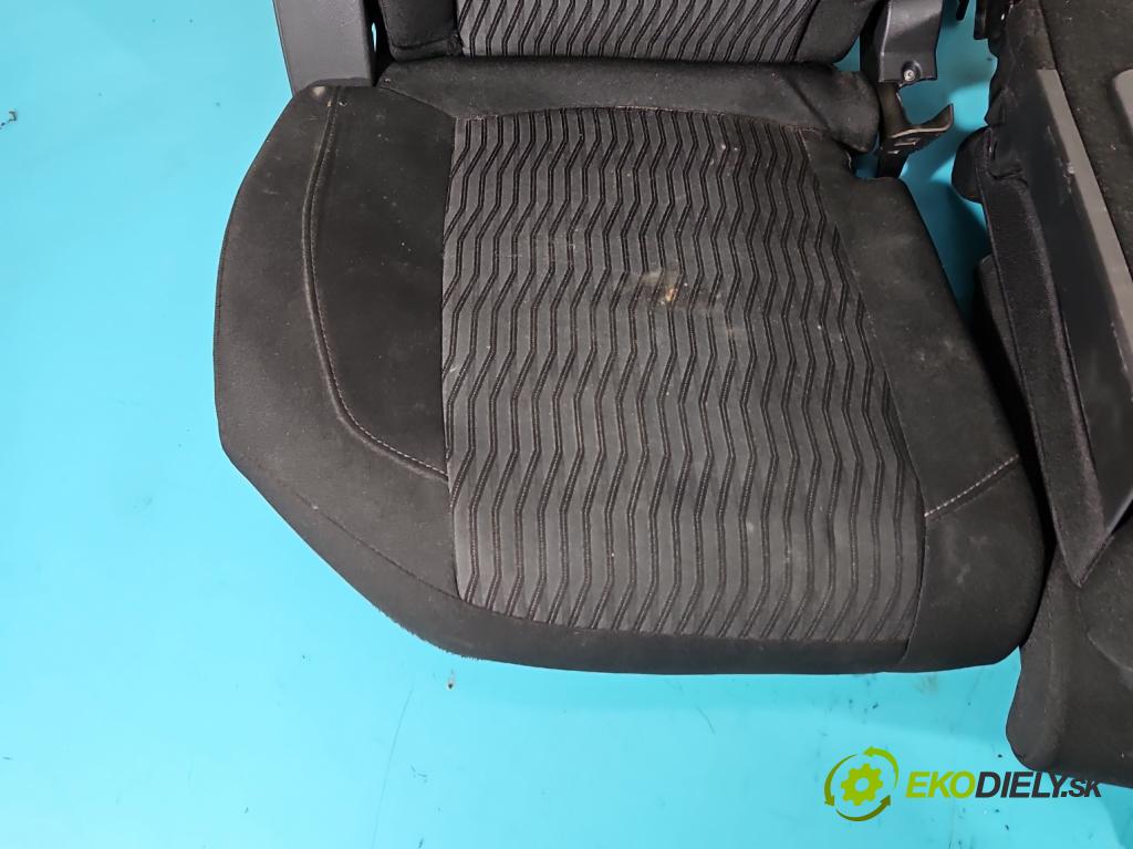 Peugeot 308 II 2013-2021 2.0 e-hdi 150 HP manual 110 kW 1997 cm3 5- Pohovka: zadné  (Sedačky, sedadlá)