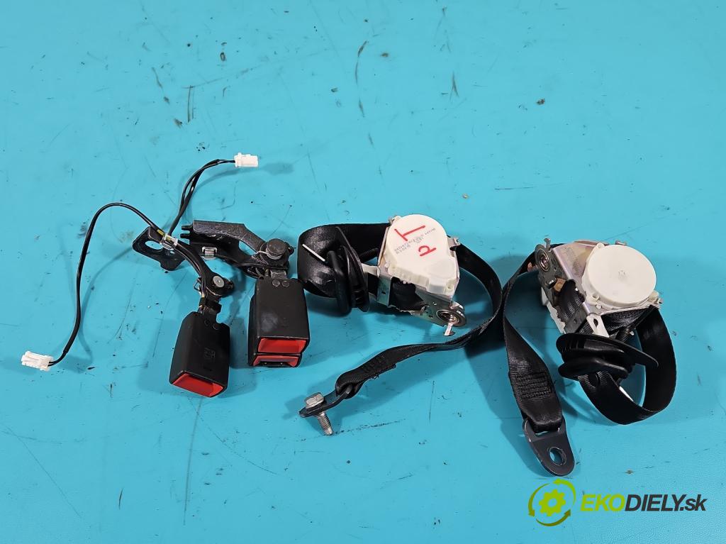 Peugeot 308 II 2013-2021 2.0 e-hdi 150 HP manual 110 kW 1997 cm3 5- Pohovka: zadné  (Sedačky, sedadlá)