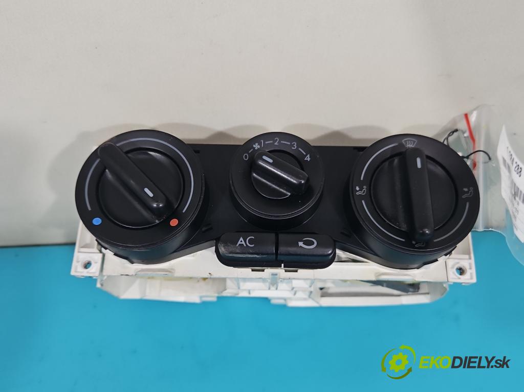 Vw New Beetle 1998-2010 2.0 8V 116 HP manual 85 kW 1984 cm3 3- panel kúrenia 