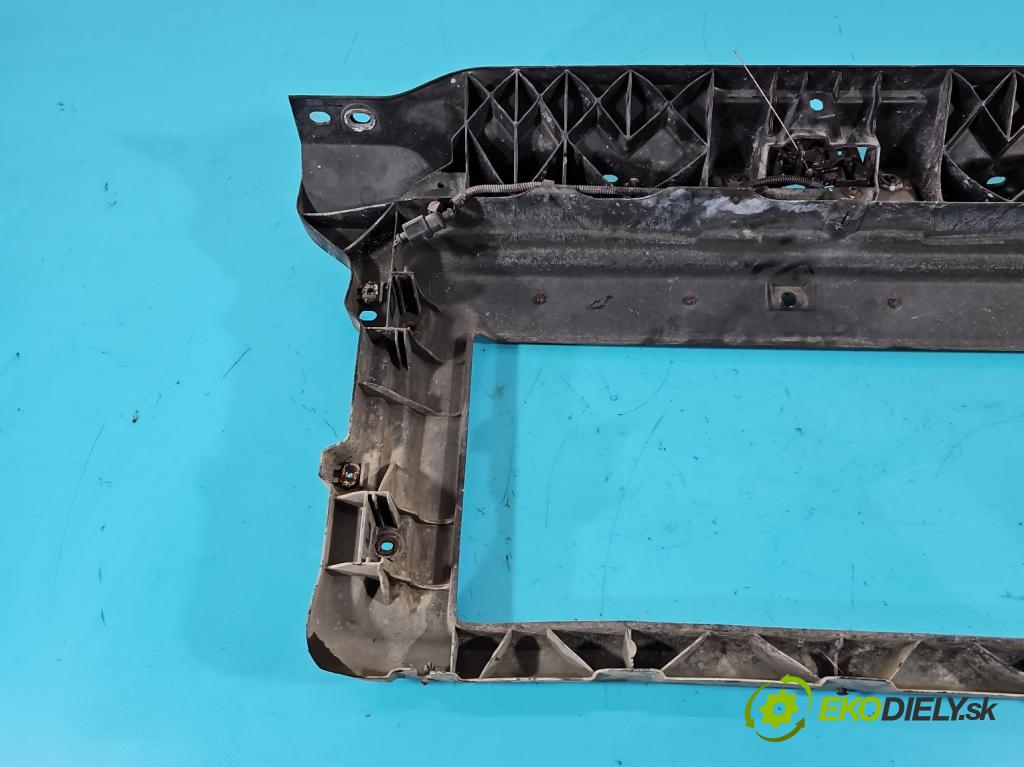 Vw New Beetle 1998-2010 2.0 8V 116 hp manual 85 kW 1984 cm3 3- stěna přední  (Výztuhy přední)