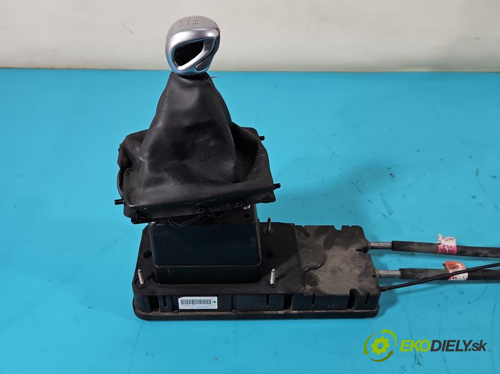 Peugeot 308 II 2013-2021 2.0 e-hdi 150 HP manual 110 kW 1997 cm3 5- Páka: Změny: stupeň,rýchlosť 9802506080 (Rýchlostné páky / kulisy)