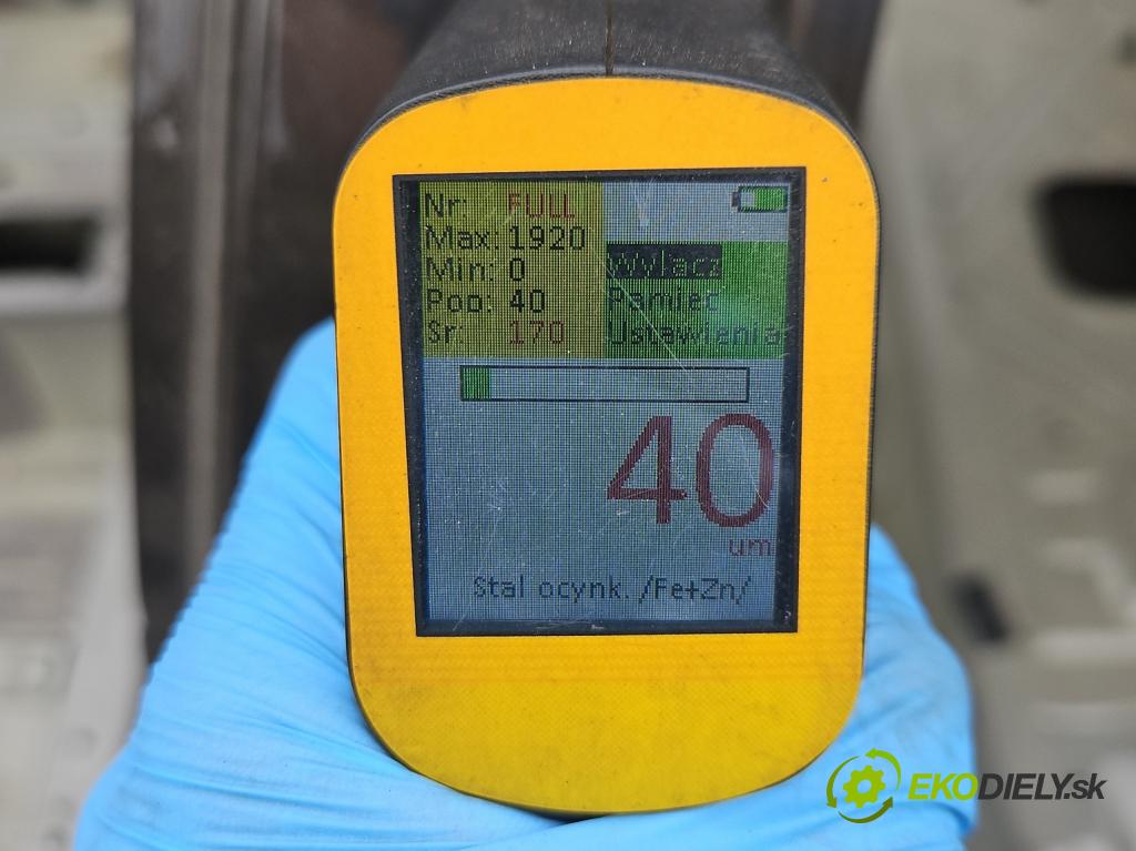 Peugeot 308 II 2013-2021 2.0 e-hdi 150 hp manual 110 kW 1997 cm3 5- práh levý  (Ostatní)