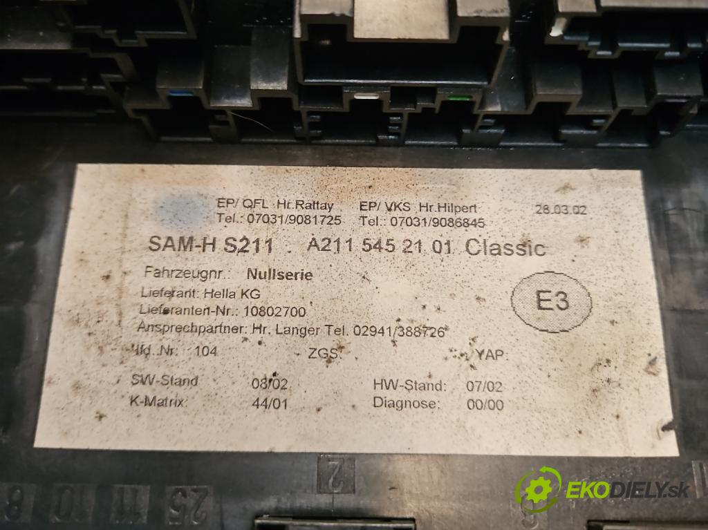 Mercedes E W211 2002-2009 3.2 cdi 204 hp automatic 150 kW 3222 cm3 5- skříňka pojistková A2115452101 (Pojistkové skříňky)