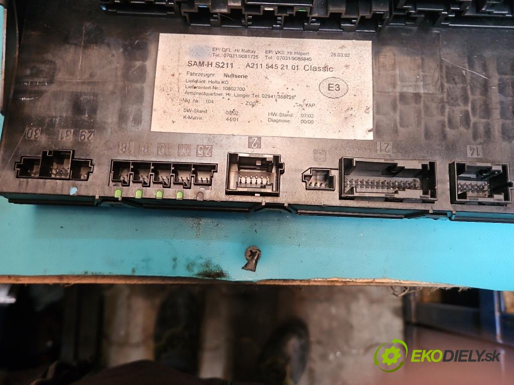 Mercedes E W211 2002-2009 3.2 cdi 204 hp automatic 150 kW 3222 cm3 5- skříňka pojistková A2115452101 (Pojistkové skříňky)
