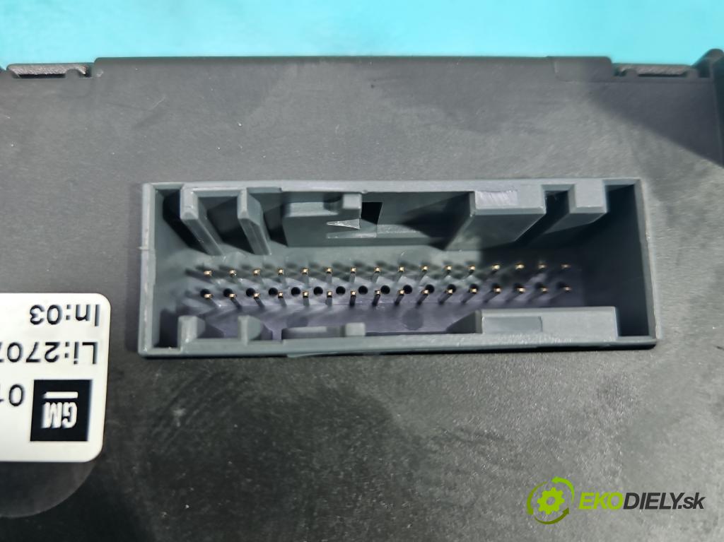 Opel Meriva A 2002-2010 1.7 cdti 101 HP manual 74 kW 1686 cm3 5- panel kúrenia 013132388