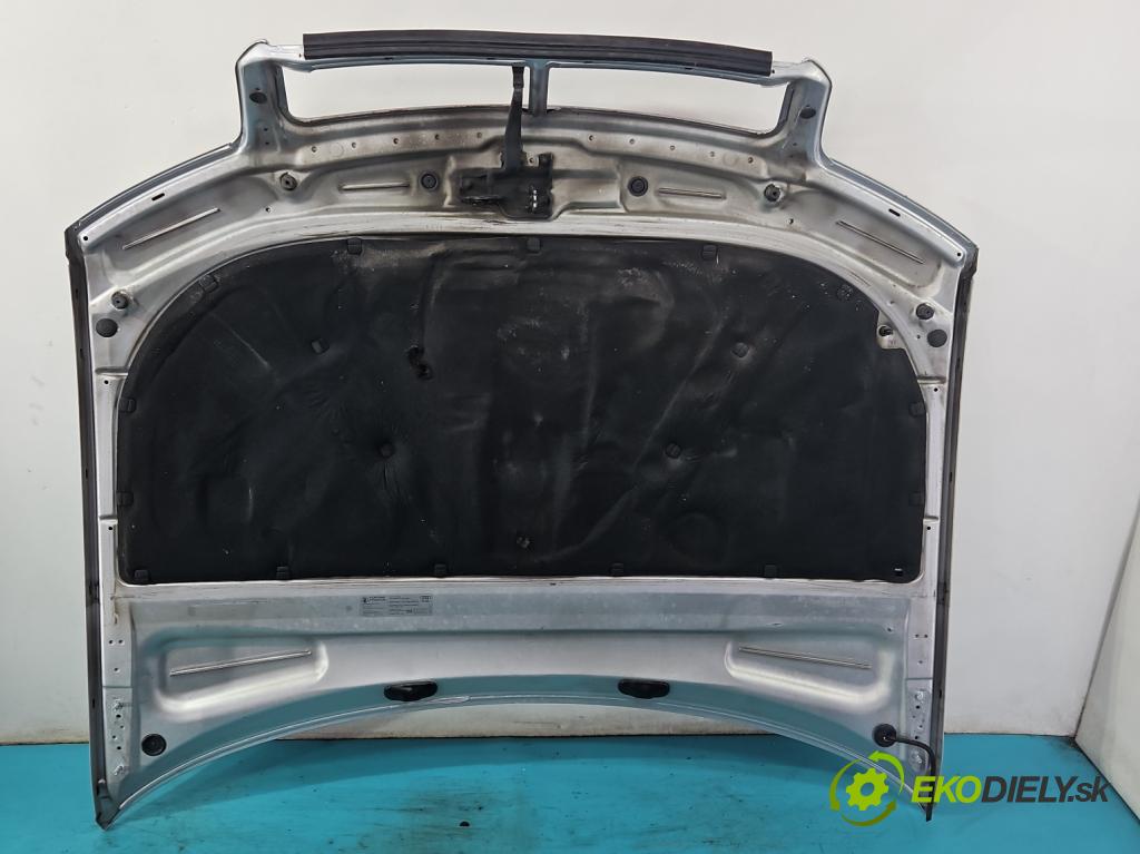 Audi A4 B6 2000-2004 2.0 20V 131 HP automatic 96 kW 1984 cm3 4- kapota predná