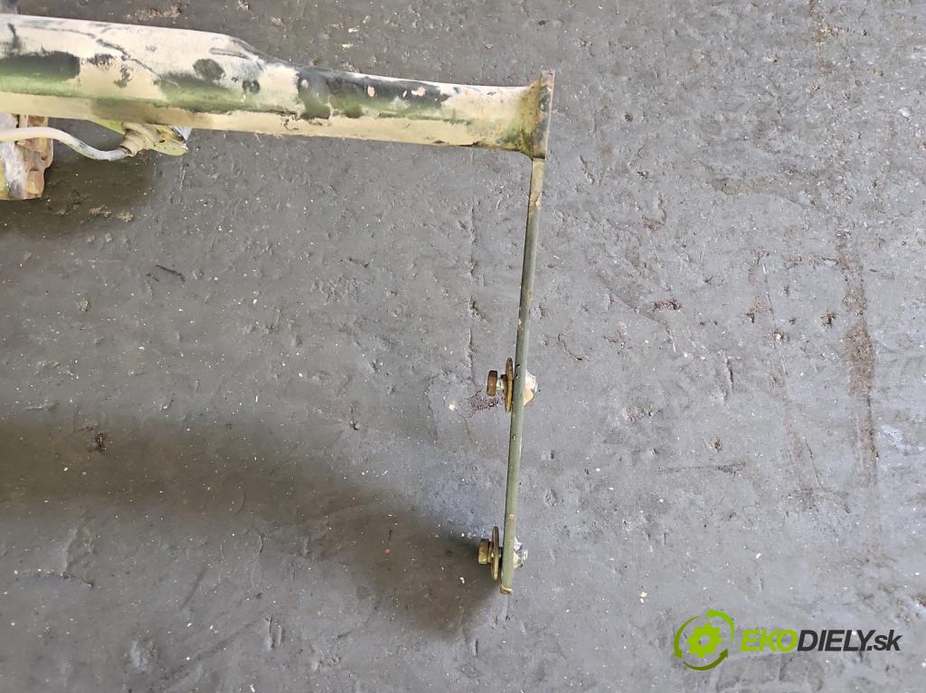 Ford Focus Mk1 1998-2004 1.8 tdci 101 hp manual 74 kW 1753 cm3 5- oko tažné  (Tažná zařízení)